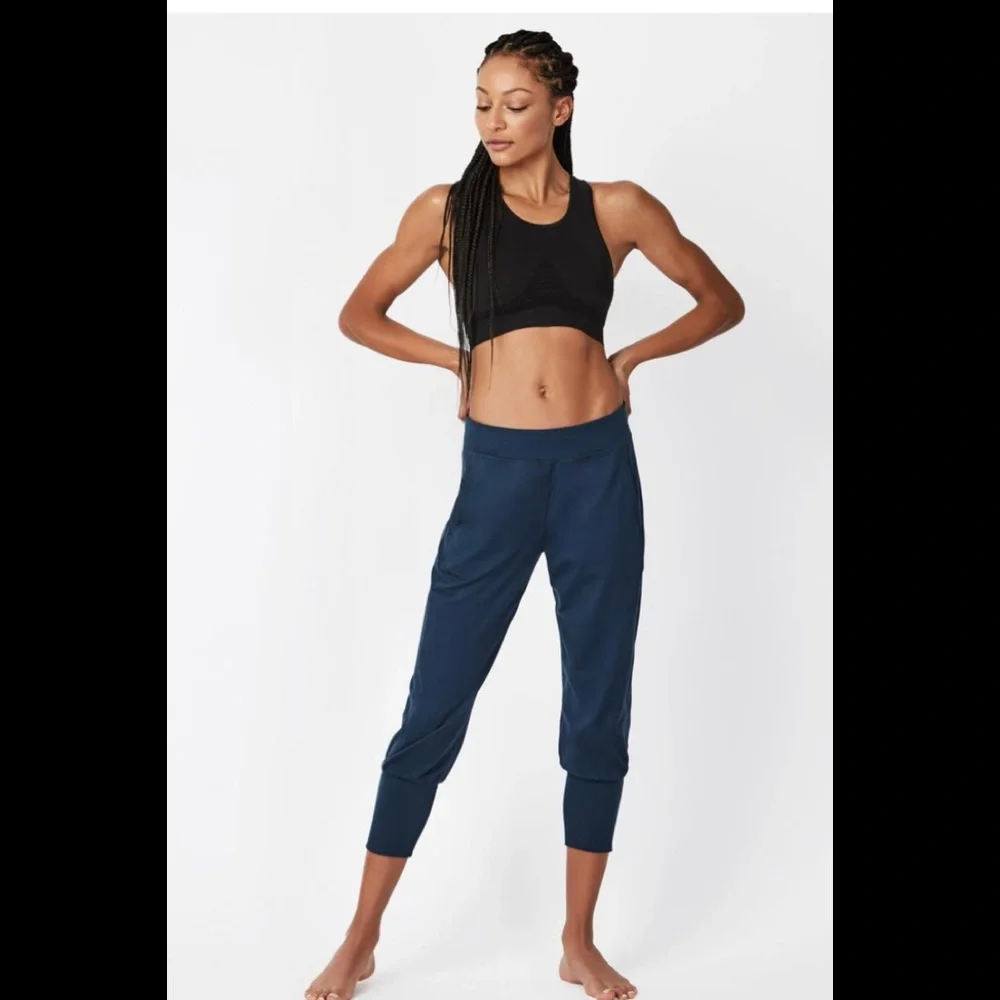 Sweaty Betty Black High-Neck Seamless Sports Bra